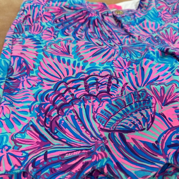 Lilly Pulitzer Scalloped Edge Women's 8 Shorts "Shelleidoscope" Darci Knit - Picture 2 of 5